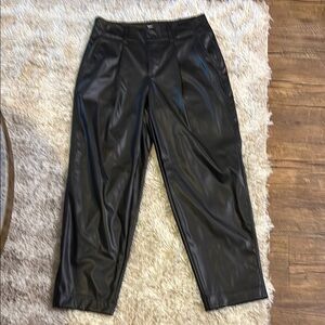 a new day Black Ankle Cropped Pants Relaxed Fit